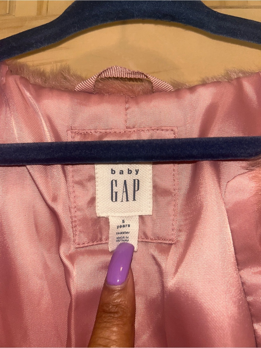 SOLD ♥️ GAP Girls Faux Fur Pea Coat in pink - Picture 3 of 8